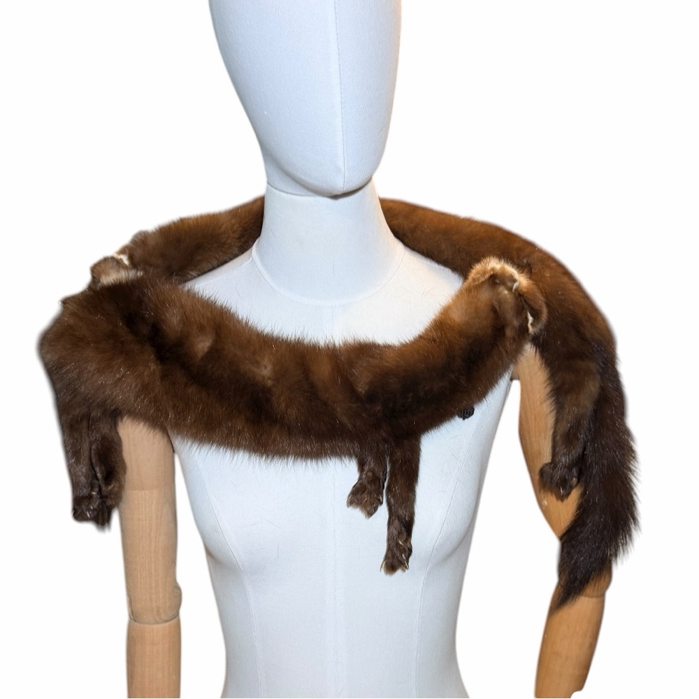 Gorgeous Vintage Double Pelt Whiskey Brown Mink Stole (50” Long) (EUC)